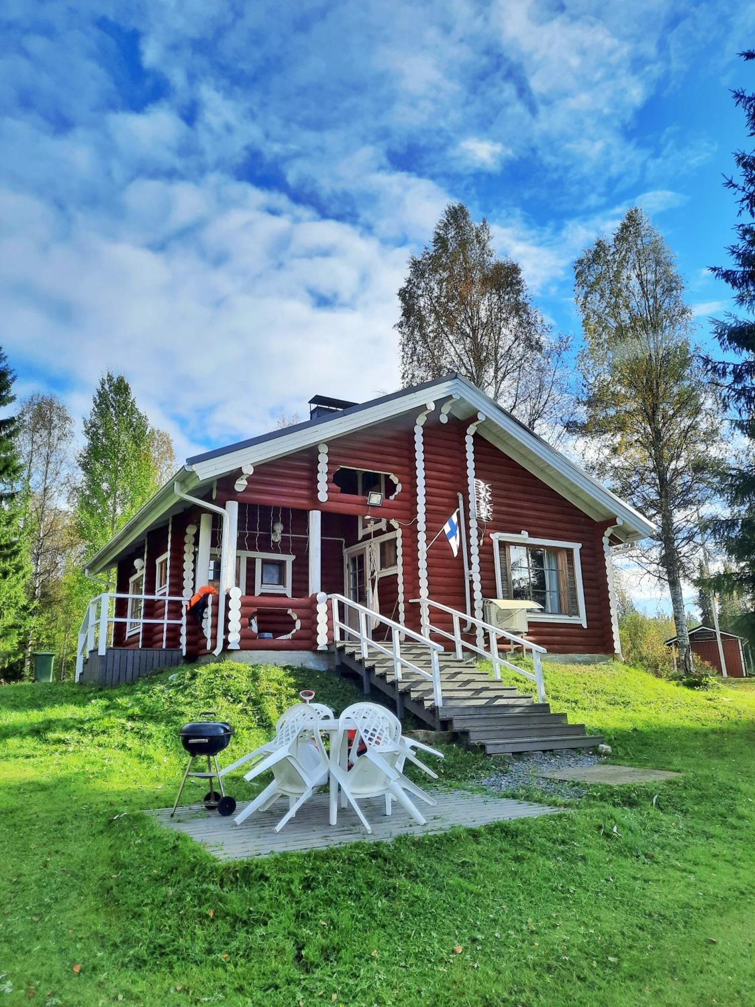 Lapin Villa Hiisi Joen Rannalla 拉努阿 外观 照片